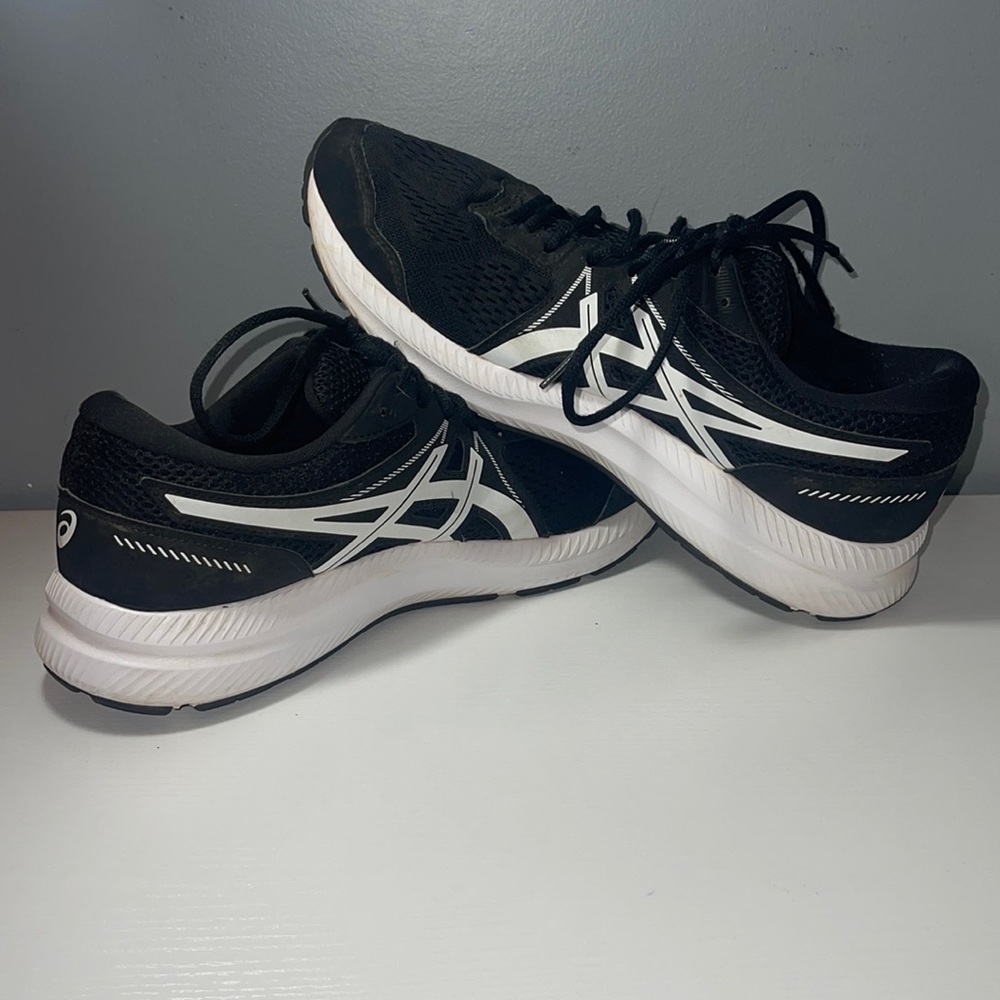 black asics